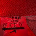 Nike  Air VaporMax Flyknit Women's Running Shoes Bright Orange Pink Size 8.5 Photo 3