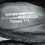 Skechers  Women's Size 8.5 Black Breathe Easy Fortune Knit Slip-On Sneaker Shoes Photo 3