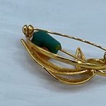 Vintage brooch with Tourmaline & agate floral design. Gold Photo 4