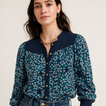 Moulinette Soeurs Anthropologie  blue and white floral silk button front top. 6 Photo 0