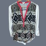 Anthropologie TINY Grey/Ivory Ikat Print Pullover V-Neck Top with Coral Rims Photo 1