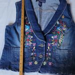 Baccini  Blue Denim Vest with Colorful Floral Embroidery Size L Photo 5