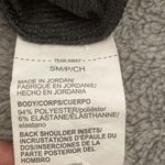 Under Armour LN Fitted Heat Gear Gray Women's Size S UA Workout Tank Top Photo 5