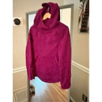 Champion  Hoodie Pullover Sweater‎ Size Small Photo 1