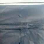 Lululemon  Black Cropped Mesh Detail Women’s Gummy Logo Leggings Photo 6