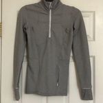 Lululemon jacket Photo 0