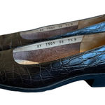 Salvatore Ferragamo  Brown Leather Low Pumps Croc Textured Square Toe Size 7.5 Photo 0