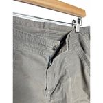 Kuhl  Womens Shorts Size 8 Olive Green Hiking Outdoor Photo 1