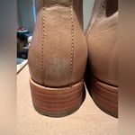 NISOLO Eva Everyday Chelsea Boot New In Box Tan Size 7.5 Photo 4
