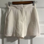 Aritzia Effortless  Shorts Wilfred Photo 0
