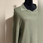 Roots EUC  Passport Green Pullover Longsleeve Top size medium Photo 1