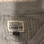 American Eagle Sweater Photo 3