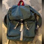 Universal Threads  Photo 0