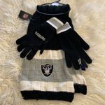 NFL  RAIDERS SCARF AND GLOVES SET  COLOR BLCK WHITE AND SILVER BRAND NEW Photo 5