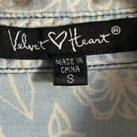 Velvet Heart Chambray Floral Print Button Down Tie Front Roll Cuff Shirt Photo 5
