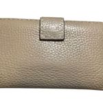 Fendi Peekaboo Beige Selleria Long Calfskin Trifold Wallet Photo 4