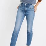 Madewell  The Perfect Vintage Jean Medium Wash Raw Hem Straight Jeans Size 28 Photo 0