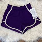 Lululemon  BNWT Scuba Mid-Rise Oversized Short 3" Trim College Purple/Light Ivory Photo 5