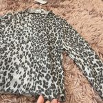 Antistar Gray leopard print long sleeve top Photo 4