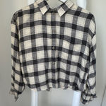 American Eagle Outfitters Grey and Cream Plaid Lightweight Flannel Shirt Size M Photo 0