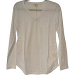 Splendid NWT  V-Neck Long Sleeve Maternity T-Shirt In White Size XS Photo 0