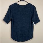 Adidas Women’s Heather Black White Short Sleeve Cropped Hi-Low Sweatshirt Photo 3