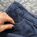 Soft Surroundings  women’s size petite large denim skort pull on front pockets Photo 5