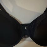 Bali  Set of Two Lightly Lined Bras Red and Black Size 42C Photo 3