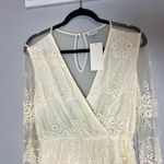 Tobi Cream Ivory Bone Lace Long Sleeve Romper Size Medium NWT Deep V-Neck Bell Sleeve Photo 8