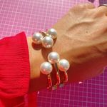 Susan Graver  gold tone bangle spring adjustment white pearls new with tag Photo 3