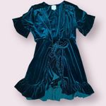 MISA Los Angeles  Desma Wrap Dress in Emerald Green Velvet Size Large Photo 8