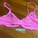 SKIMS NWT  Bra Photo 2