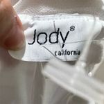 Jody XS Petite White A Photo 8