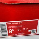 Nike Waffle One Active Fuchsia Running Sneakers Womens Size 9.5 Photo 6