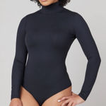 Spanx New Long Sleeve Turtleneck Bodysuit Women’s Size Medium Photo 0