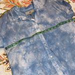 Thread & Supply small women’s blue white tie dye button down short sleeve shirt Photo 4