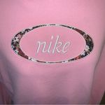 Nike  Pink Cropped Floral Logo Hoodie size medium Photo 4