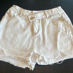 Cloud Ten Stylish White Denim Shorts Photo 0