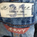 We The Free  blue curvy denim shorts Photo 4