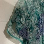 Laura Scott  large blouse Photo 1