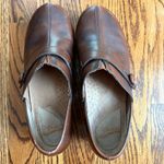 Dansko Solstice Brown Leather Split Toe Strap Clog Shoes - 39 (8.5-9) Photo 1