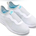 Nike  Women Tanjun size 6 902866-101 White/Pure Platinum slip on sneakers running Photo 0