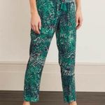 Boden Bembridge Trousers in Green Leaf Print Size 6P Photo 1