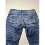 Buckle BKE Sabrina Womans Size 31 Cropped Low Rise Distressed Jeans Photo 2