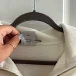 Varley  Milano Half Zip Sweatshirt Photo 2