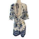 Trixxi  Women Size Large Floral Romper White Blue 15-851 Photo 4