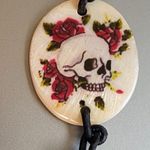 Painted Shell Bracelet Black Red Skulls Leather Silver Tone Goth Emo 7.5" NWOT Photo 1