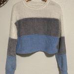 Fluffy Cropped Sweater Size XL Photo 0