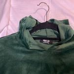 JOLIE & JOY Cropped Hoodie Sweater Womens Velour Green Pullover Long Sleeve SZ L Photo 8