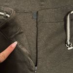 EXPRESS vintage black dress pants women’s size 7/8 bootcut with clasp belt Photo 4